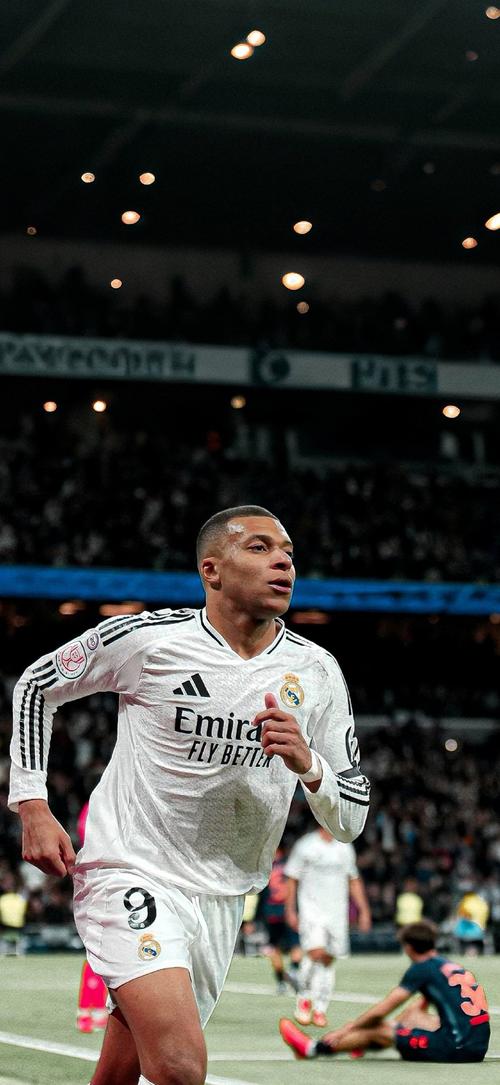 生产订单排到明年3月！今年我国已注册滑雪相关企业超2300家