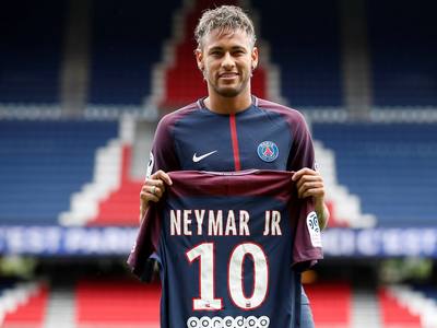 火力拉满！阿夫迪亚&夏普合砍17分，开拓者三节反超比分