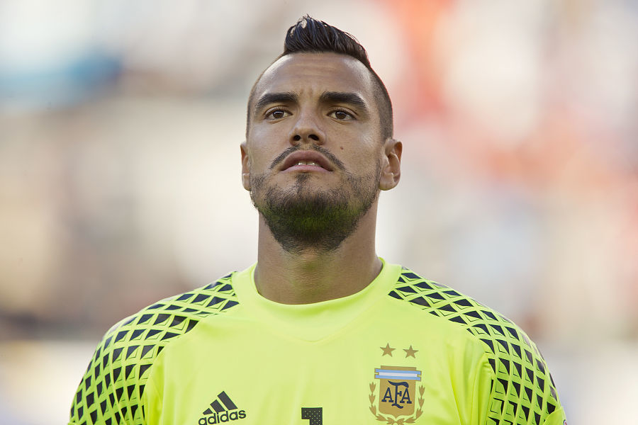 詹姆斯：衷心希望人们没有忘记罗斯，他是个不可思议的竞争者