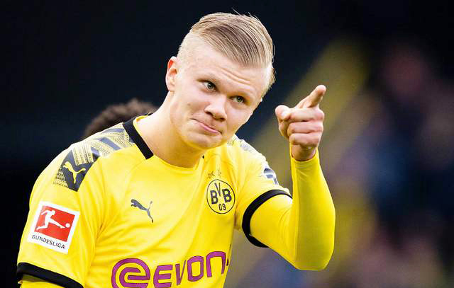 记者：吉乌今天飞往桑德兰，未来24小时内接受体检