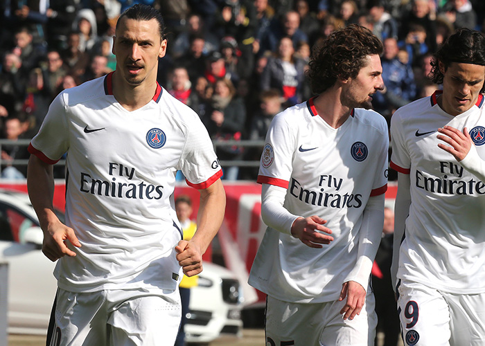 北伦敦德比还能上吗？加布里埃尔在比赛中疑似腹股沟受伤被替换下场