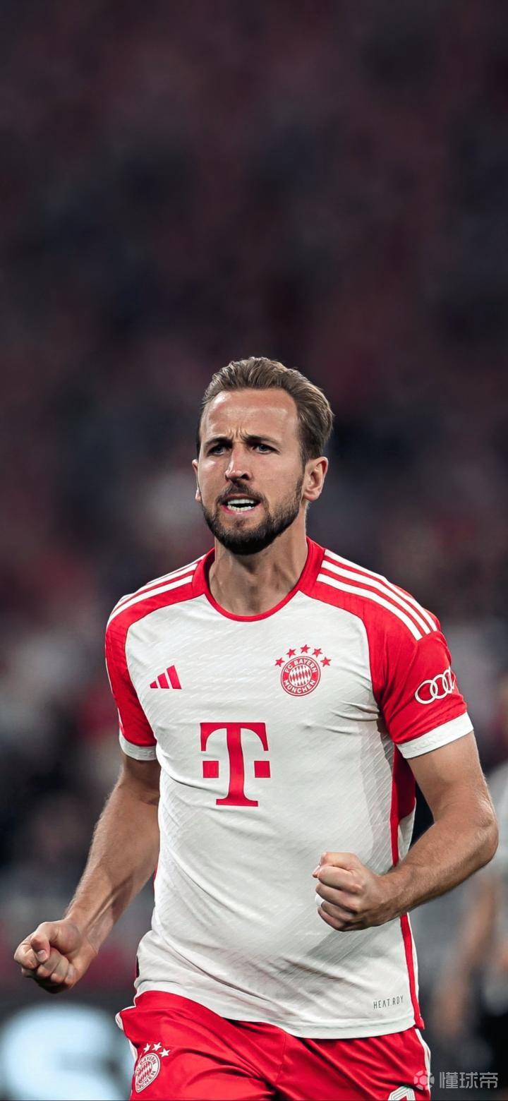 本赛季库追巴同时在场时，勇士攻防效率和净效率均为联盟第二