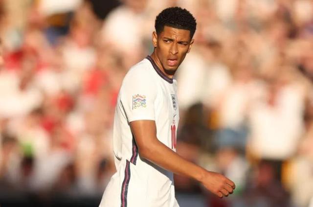 安东尼：我们的目标是进入欧联杯决赛，梦想再披巴西队战袍