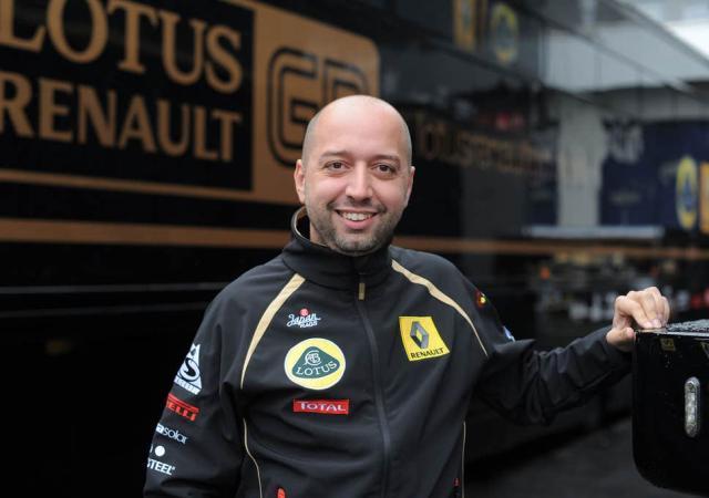 科比吊牌引热议，建议增设二维码防退货